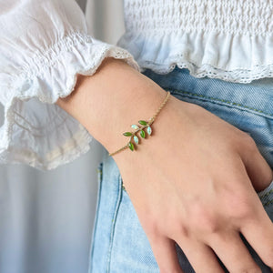 Gold Jade Blossom Bracelet - Arcadia