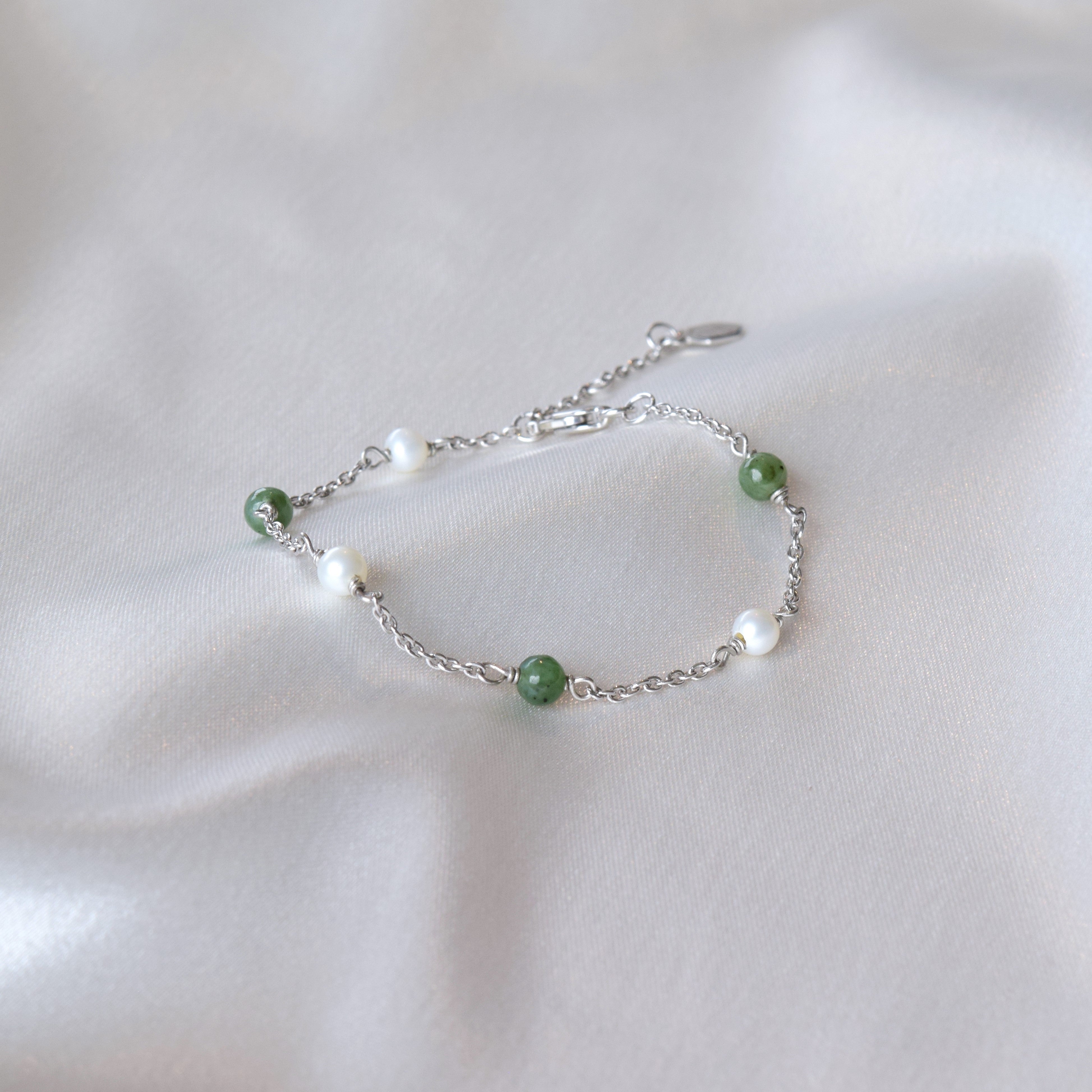 Pearl and jade clearance bracelet